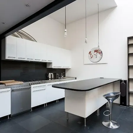 Appartement Passage De La Bonne Graine By Onefinestay